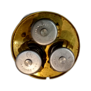 THERMOSTAT THREE PORT WITH V
