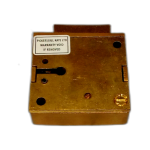 LOCK PERSONAL LOCKER.