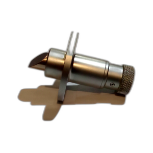RETAINER NOSE END DOOR.