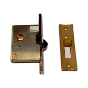 LATCH SLIDING DOOR. WITH STR