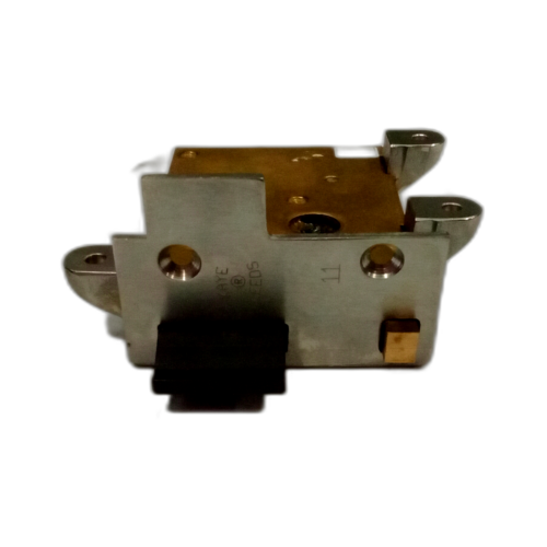 LOCK REQUIRES TO BE RE-GREAS