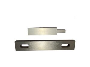 MECHANISM ENGAGEMENT TOILET DOOR LOCK