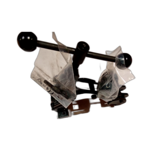 CLAMPING DEVICE, OVER RAIL FOR POSITIONI