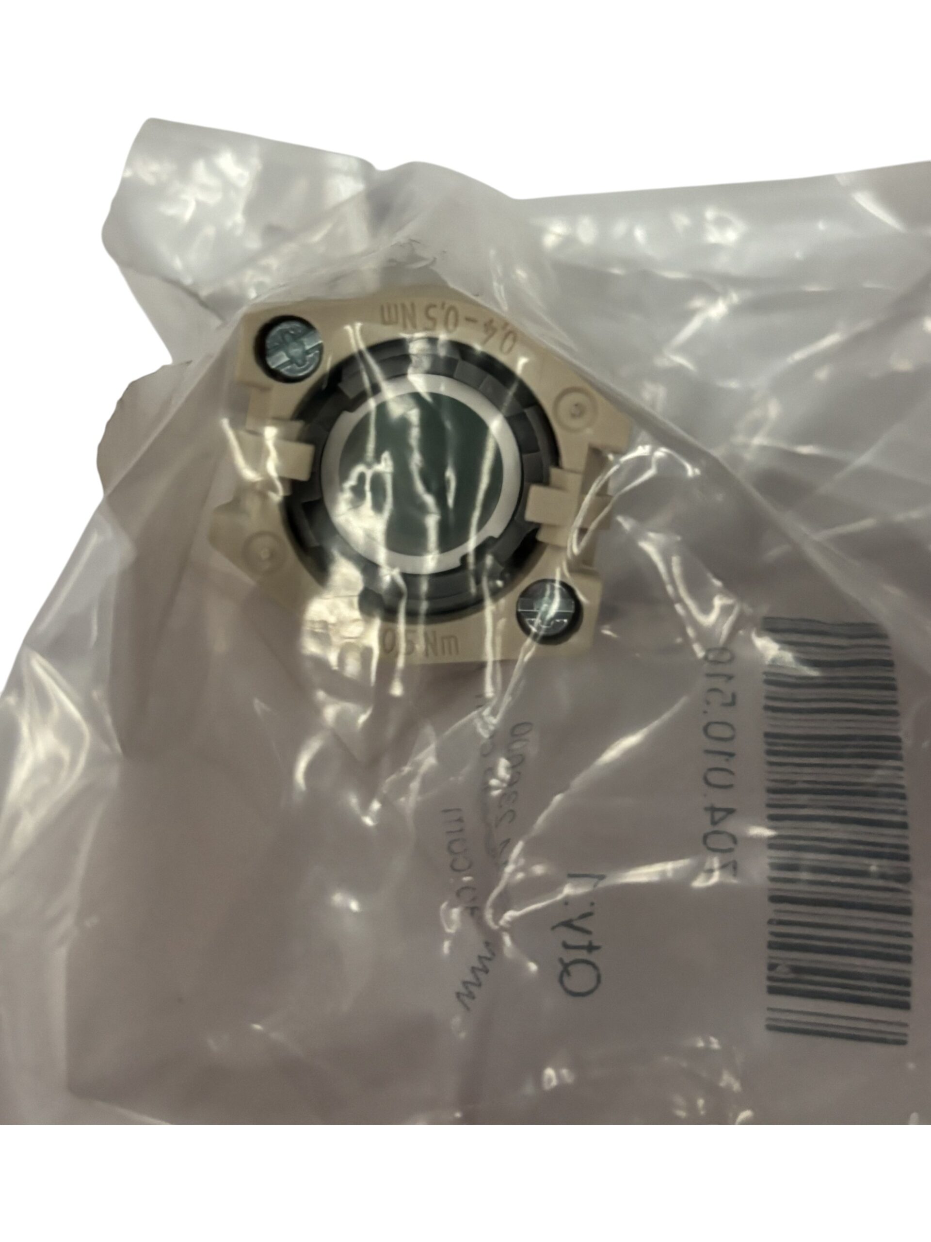 PUSHBUTTON FLUSH MOUNTED