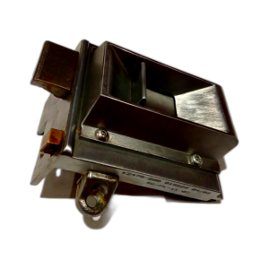 LOCK REQUIRES TO BE RE-GREAS
