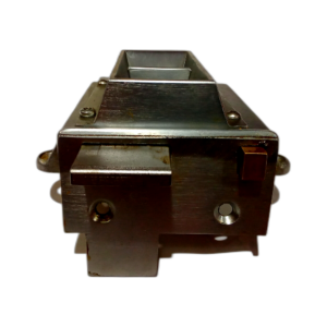 LOCK REQUIRES TO BE RE-GREAS