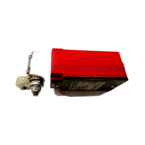 SWITCH CAB DOOR CLOSE.