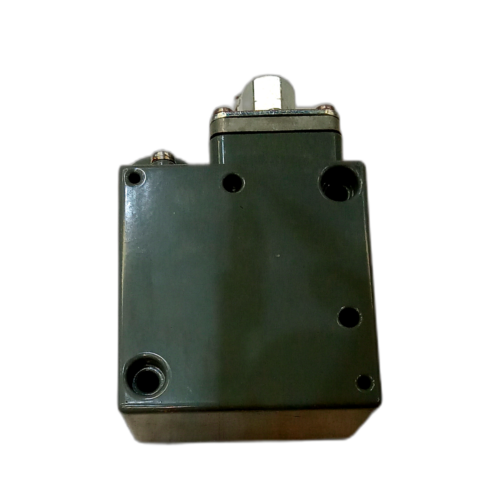 SWITCH FOR AUXILIARY COMPRES