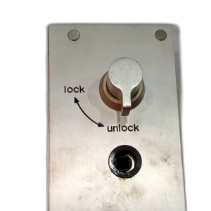 LOCK TOILET DOOR