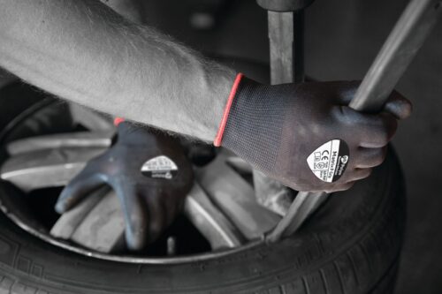 GLOVE BLACK MATRIX