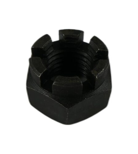 DIN935 CASTLE NUT GRADE 8 M20